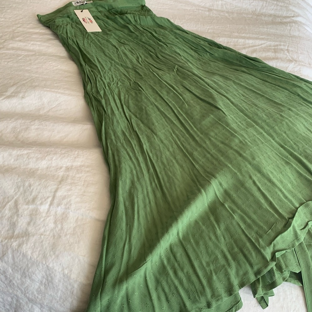 Size small Olive green wrap skirt.